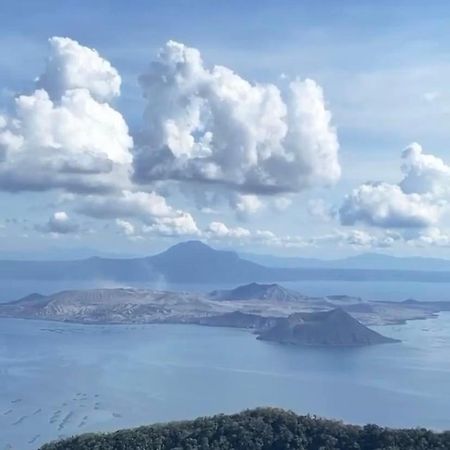 Taal Lake View Wind Residences By Smco Tagaytay City ภายนอก รูปภาพ