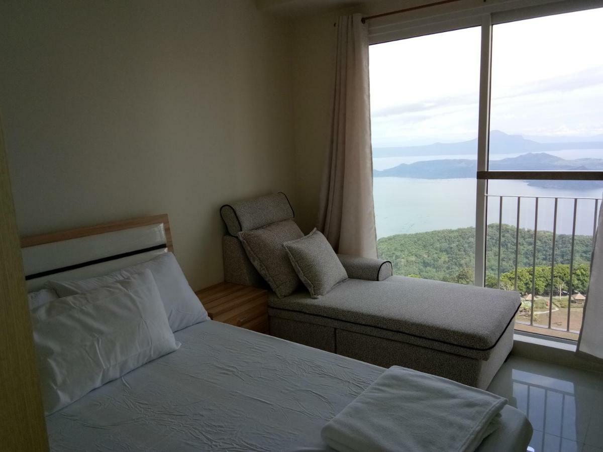 Taal Lake View Wind Residences By Smco Tagaytay City ภายนอก รูปภาพ